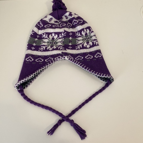 Bundle of 4 Winter Hats - Picture 8 of 12